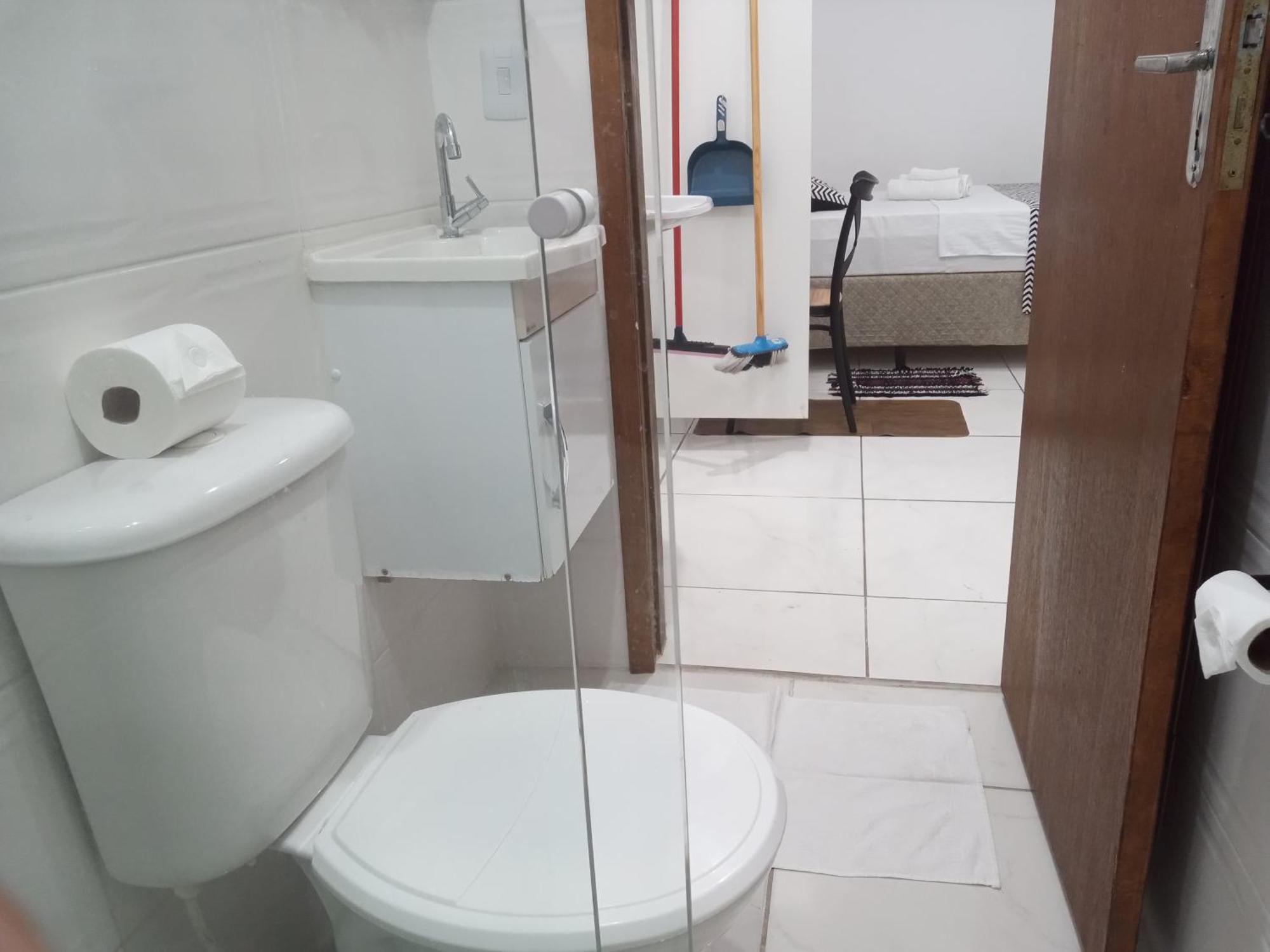 Loft10 Completo Ar Canais Assinat Garagem Internet Prox Aparecida E Industrias Pindamonhangaba Dış mekan fotoğraf